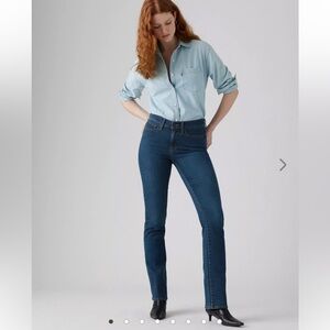 Levi’s 315 shaping bootcut jeans